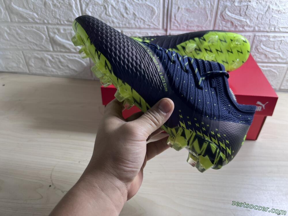 Puma Future Z 1.3 Instinct FG Low-Tops Soccer Cleats - Black/Green