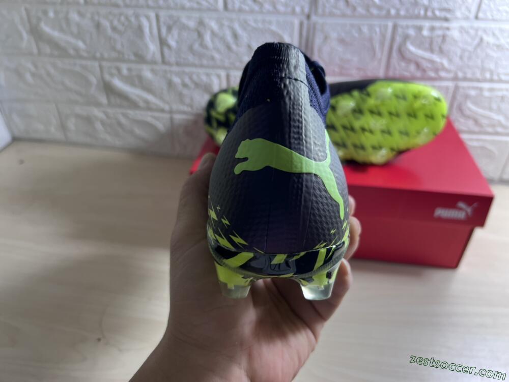 Puma Future Z 1.3 Instinct FG Low-Tops Soccer Cleats - Black/Green