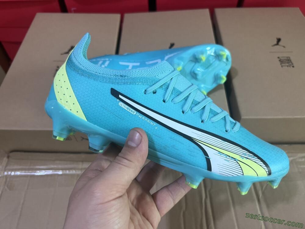 Puma Ultra Ultimate FG Low-Tops Soccer Cleats - Blue/White/Green