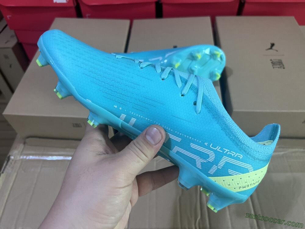 Puma Ultra Ultimate FG Low-Tops Soccer Cleats - Blue/White/Green