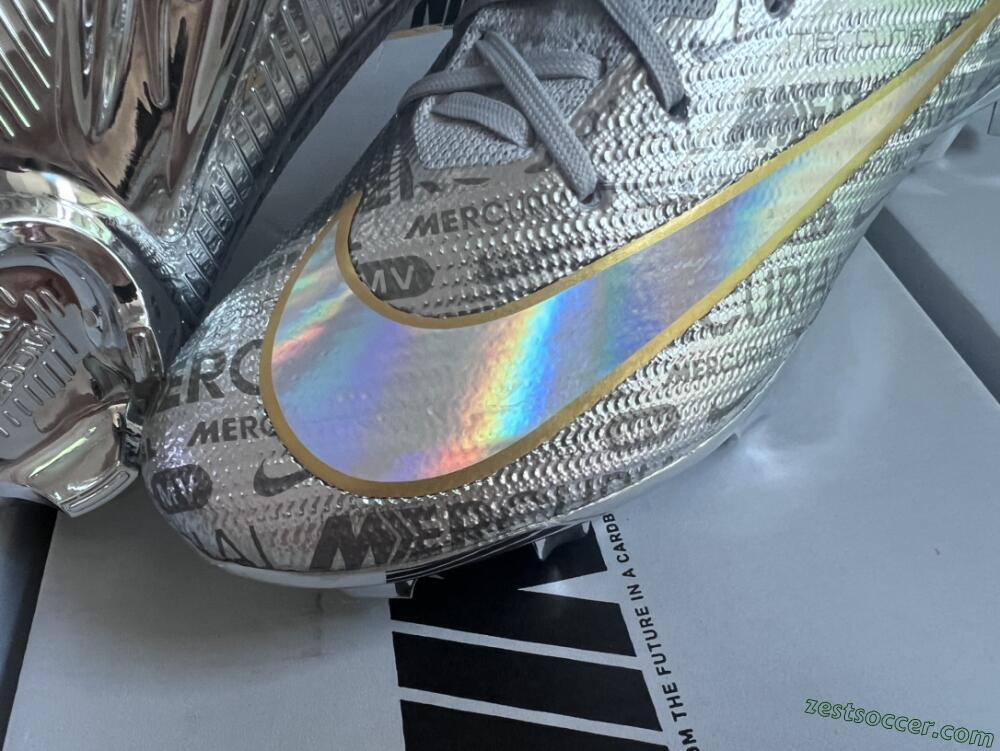 Nike Air Zoom Mercurial Superfly 9 Elite FG High-Tops Soccer Cleats - Silver/Gold
