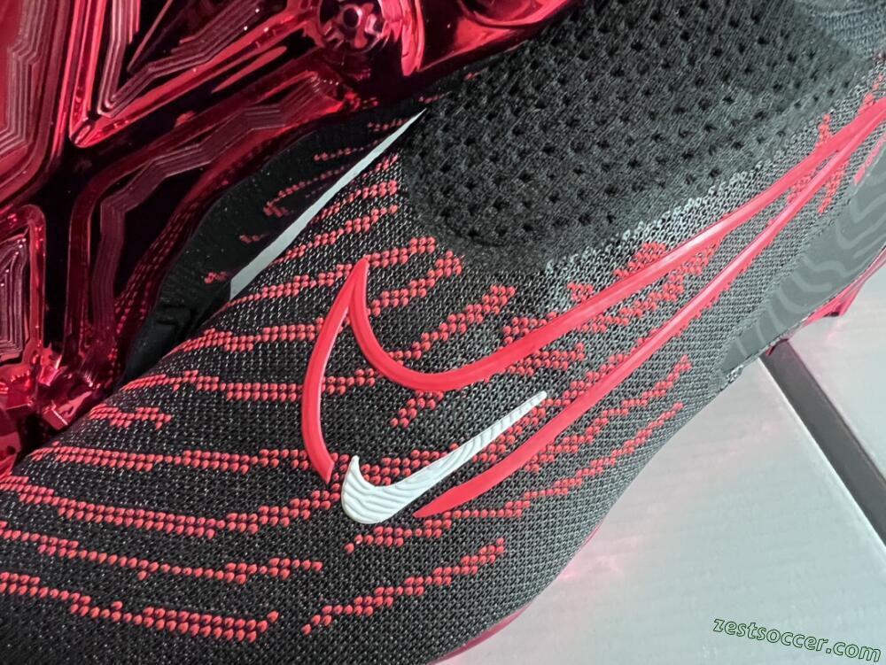 Nike Phantom GX Elite DF Link FG High-Tops Soccer Cleats - Black/Red/White