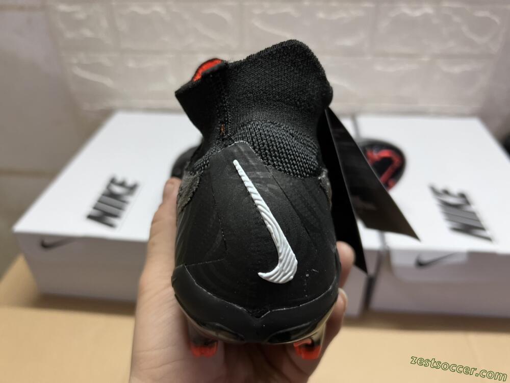 Nike Phantom GX Elite DF FG High-Tops Soccer Cleats - Black/White