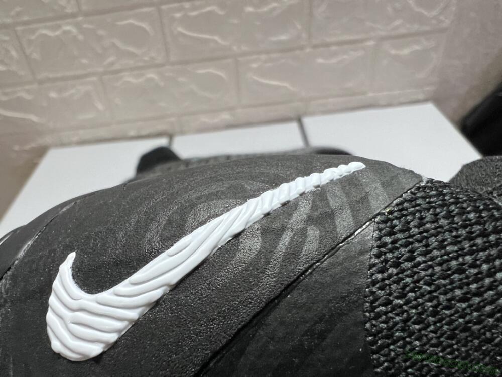 Nike Phantom GX Elite DF FG High-Tops Soccer Cleats - Black/White