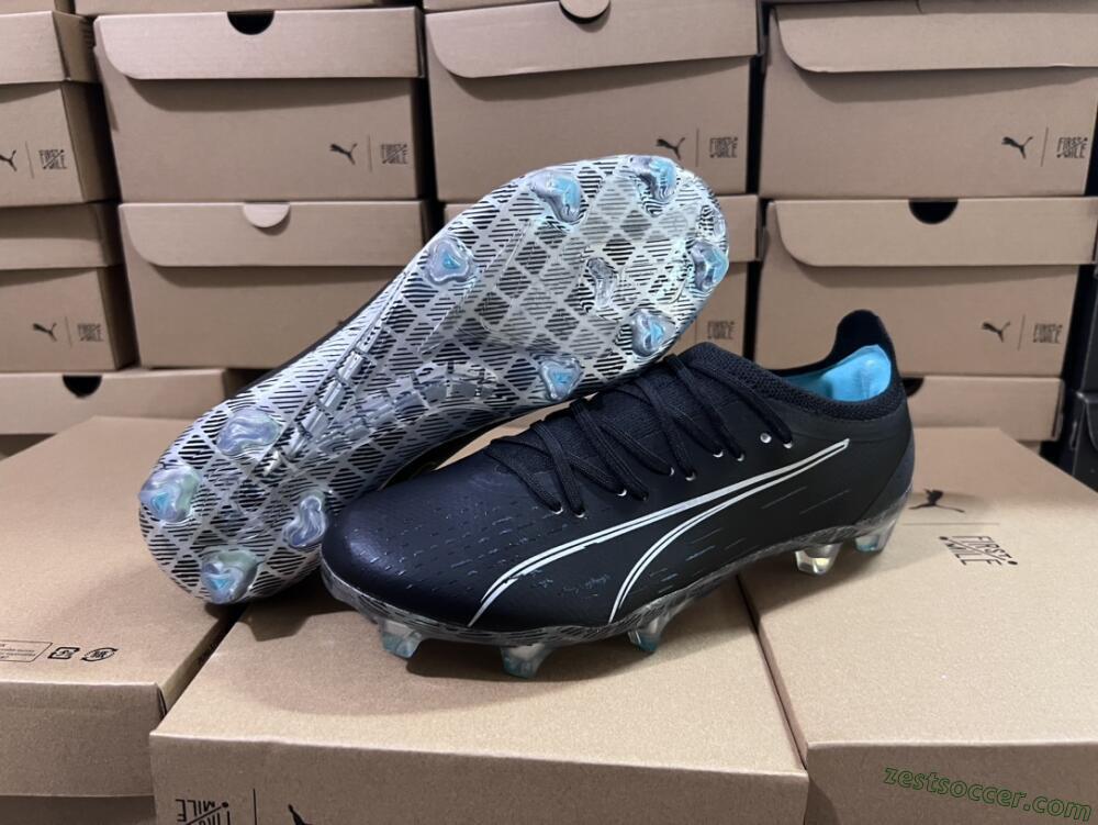 Puma Ultra Ultimate FG Low-Tops Soccer Cleats - Black/White/Blue