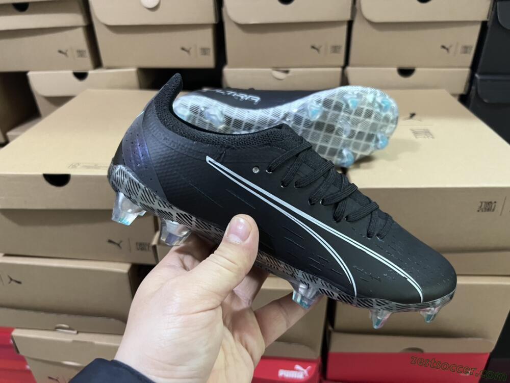 Puma Ultra Ultimate FG Low-Tops Soccer Cleats - Black/White/Blue