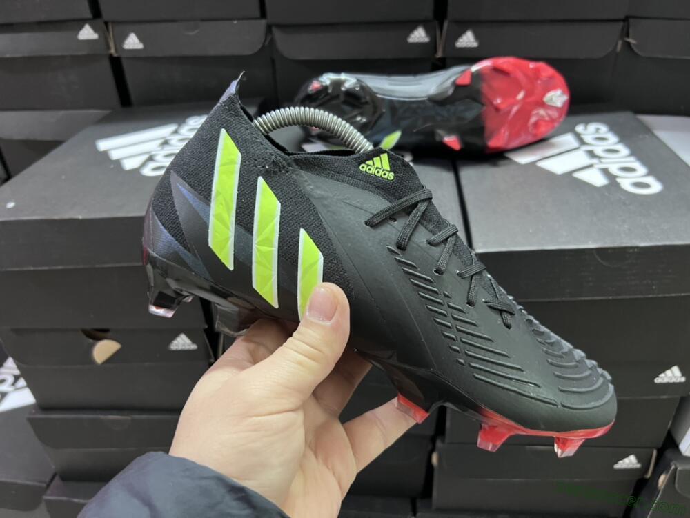 Adidas Predator Edge Geometric.1 FG Low-Tops Soccer Cleats - Black/Yellow/Red