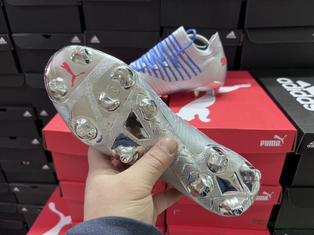 Puma Future Z 1.3 Instinct FG Low-Tops Soccer Cleats - Silver/Blue