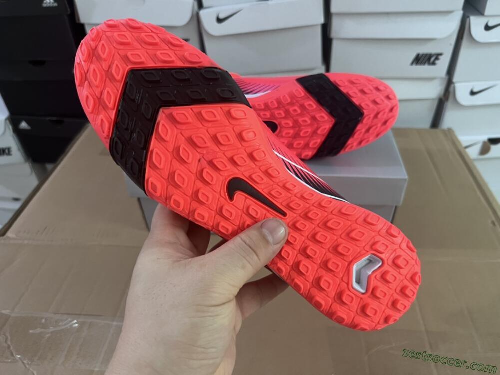 Nike Air Zoom Mercurial Superfly 10 Elite TF High-Tops Soccer Shoes - Red/Black/White