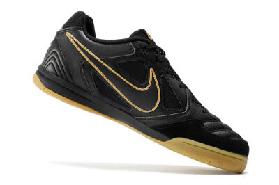 Supreme x Nike SB Gato IC Low-Tops Soccer Shoes - Black/Brown