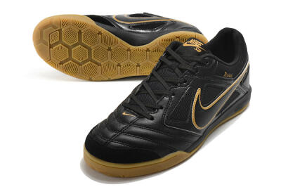 Supreme x Nike SB Gato IC Low-Tops Soccer Shoes - Black/Brown
