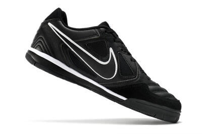Supreme x Nike SB Gato IC Low-Tops Soccer Shoes - Black/White
