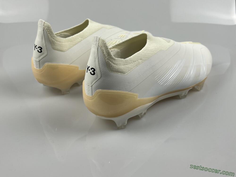 Adidas Predator Accuracy+ Laceless FG Low-Tops Soccer Cleats - White/Beige
