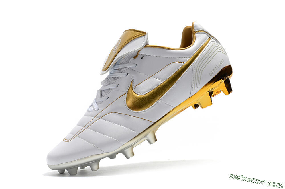 Nike Tiempo Legend 7 Elite R10 FG Low-Tops Soccer Cleats - White/Gold 8