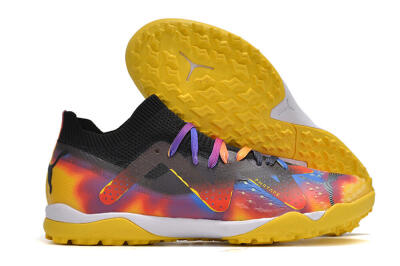Puma Future Ultimate TF Low-Tops Soccer Shoes - Rainbow/Black
