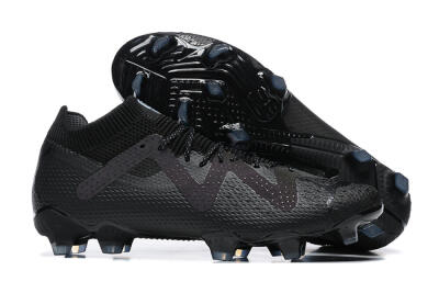 Puma Future Ultimate FG Low-Tops Soccer Cleats - Black/Black