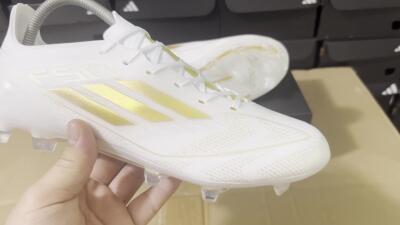Adidas F50 Adizero FG Low-Tops Soccer Cleats - White/Gold