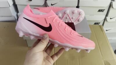 Nike Phantom Luna Elite AG Low-Tops Soccer Cleats - Pink/Black/White