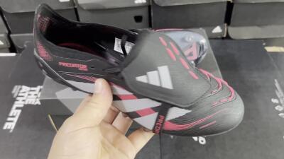 Adidas Predator Elite Foldover Tongue FG Low-Tops Soccer Cleats - Black/White/Red