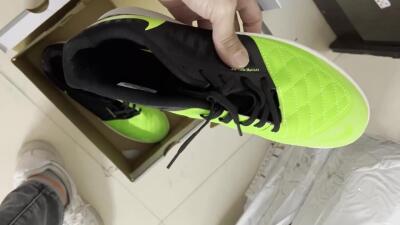 Nike Lunar Gato 2 IC Low-Tops Soccer Shoes - Yellow/Black/White