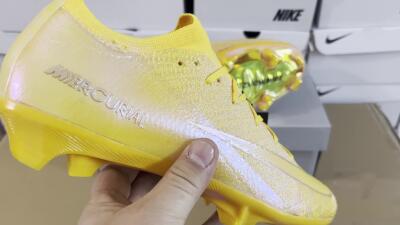 Nike Air Zoom Mercurial Vapor 16 Elite FG Low-Tops Soccer Cleats - Gold/Gold