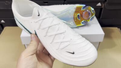 Nike Phantom GX 2 Elite FG Low-Tops Soccer Cleats - White/Black/Jade