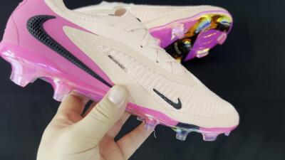 Nike Phantom 6 Low Elite FG Low-Tops Soccer Cleats - Pink/Black/Gold