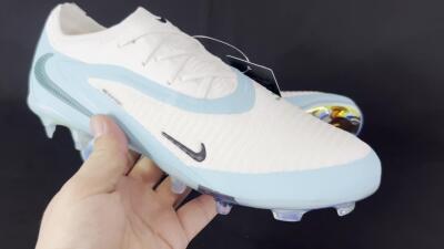 Nike Phantom 6 Low Elite FG Low-Tops Soccer Cleats - Beige/Jade/Gold