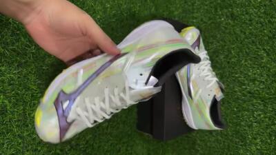 Mizuno Morelia Alpha Beta TF Low-Tops Soccer Shoes - Yellow/Red/Blue