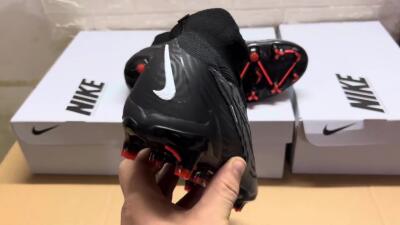 Nike Phantom GX Elite DF FG High-Tops Soccer Cleats - Black/White