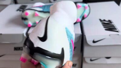 Nike Phantom GX Elite DF FG High-Tops Soccer Cleats - Blue/White/Pink