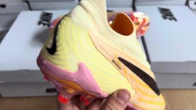 Nike Phantom GX Elite FG Low-Tops Soccer Cleats - Orange/Black