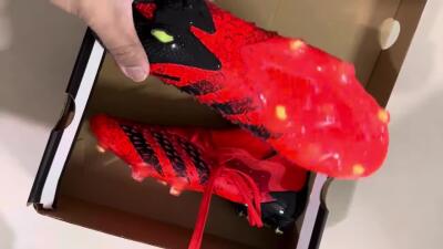 Adidas Predator Freak.1 FG High-Tops Soccer Cleats - Red/Black