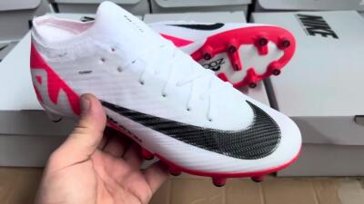 Nike Air Zoom Mercurial Vapor 15 Elite AG Low-Tops Soccer Cleats - White/Black/Red
