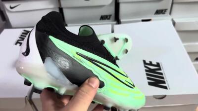 Nike Phantom GX Elite FG Low-Tops Soccer Cleats - Green/Black