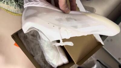 Adidas X Crazyfast.1 IC Low-Tops Soccer Shoes - White/Silver