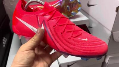 Nike Phantom Luna Elite FG Low-Tops Soccer Cleats - Red/Blue/Gold