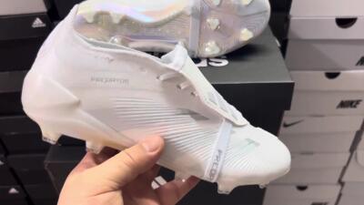 Adidas Predator Elite Foldover Tongue FG Low-Tops Soccer Cleats - White/Silver